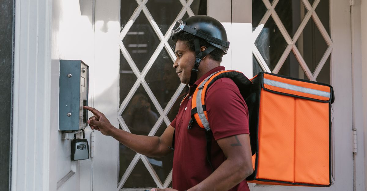 locksmith unlocking front door — Middletown Pro Locksmith