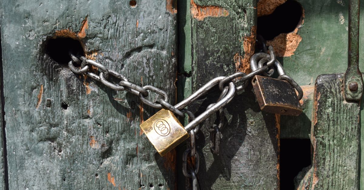 Rekey or Replace? What to Do With the Locks After Moving in Middletown — Middletown Pro Locksmith